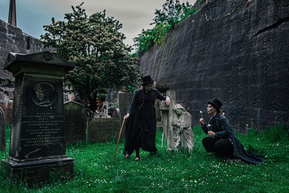 St James Secret Garden Cemetery Shivers Ghost Tour - Common questions