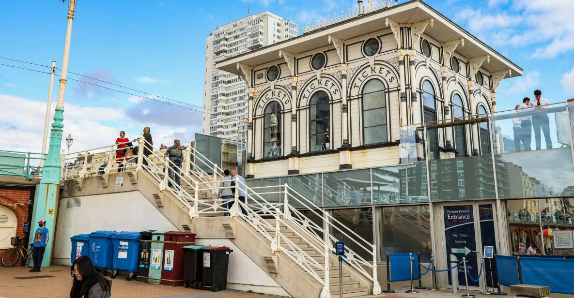 Brighton: Royal Resort Adventure - A Clue-Guided City Game - Common questions