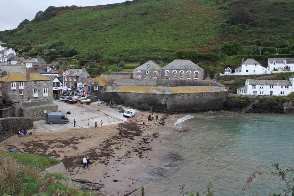 Doc Martin Tour - Background