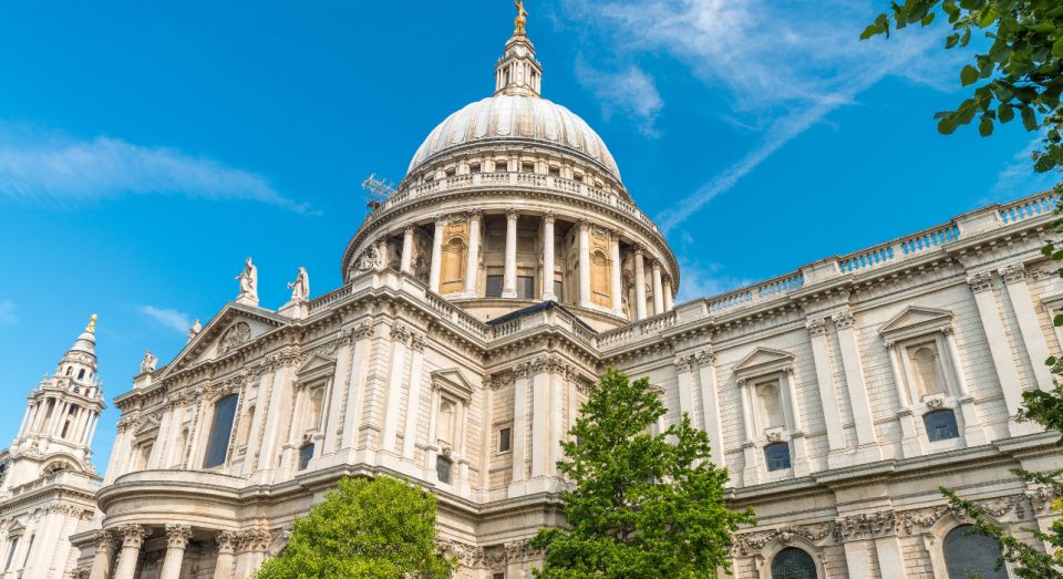 London: London Sightseeing Walking Tour With 30+ Sights - Participant Restrictions