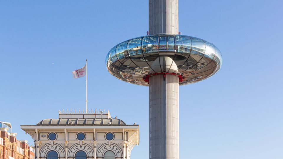 Brighton: I360 and Upside Down House Explorer Pass - Key Points