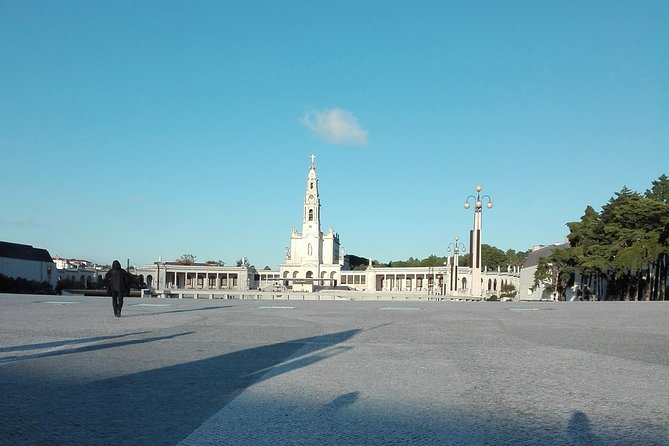 Group Tour to Fátima, Batalha, Nazaré and Óbidos - Key Points