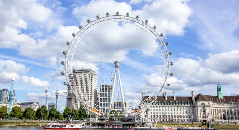 London: London Sightseeing Walking Tour With 30+ Sights - Key Points