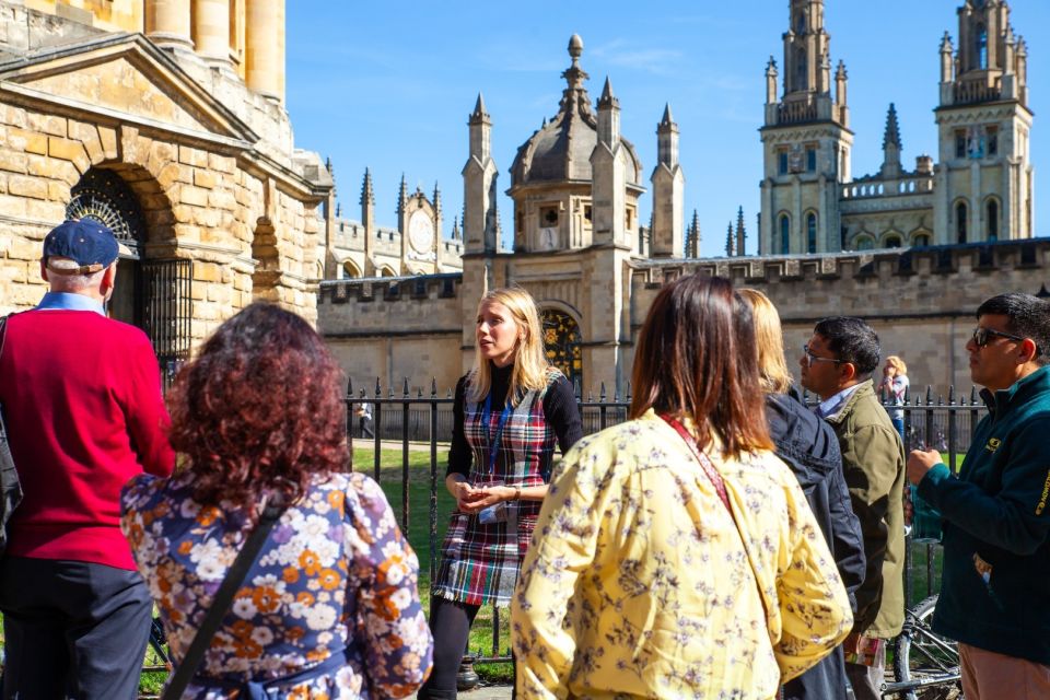 Oxford: Explore Oxford University and City With Alumni Guide - Key Points