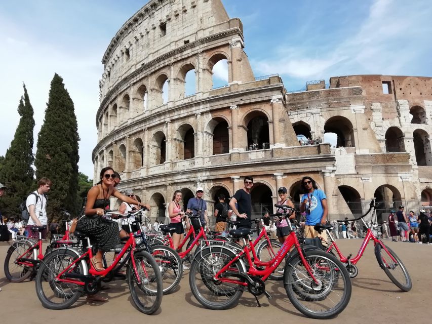 Rome: Night Bike Tour - Key Points