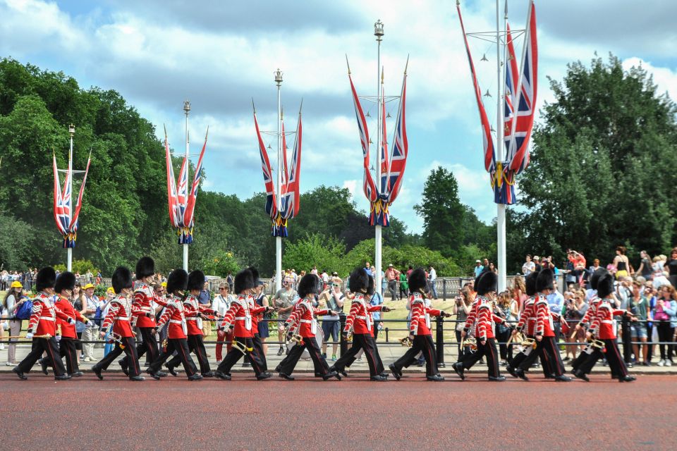 Royal London Walking Tour - Key Points