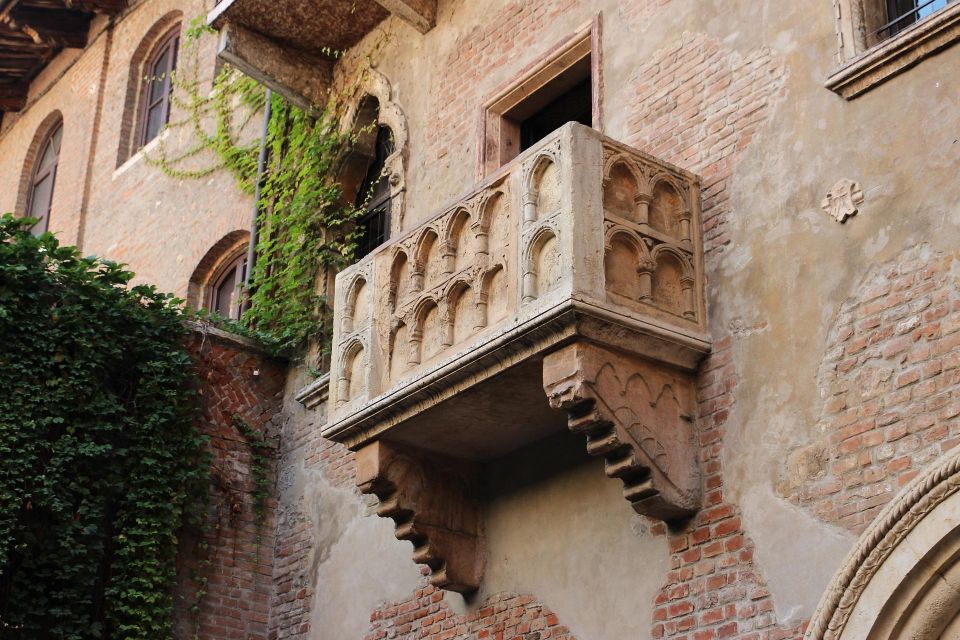 Verona Private Walking Tour - Key Points