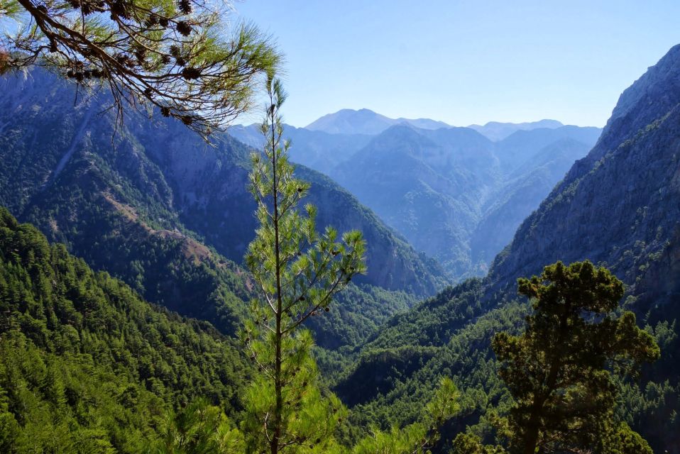 1 heraklion samaria gorge guided hiking day tour Heraklion: Samaria Gorge Guided Hiking Day Tour