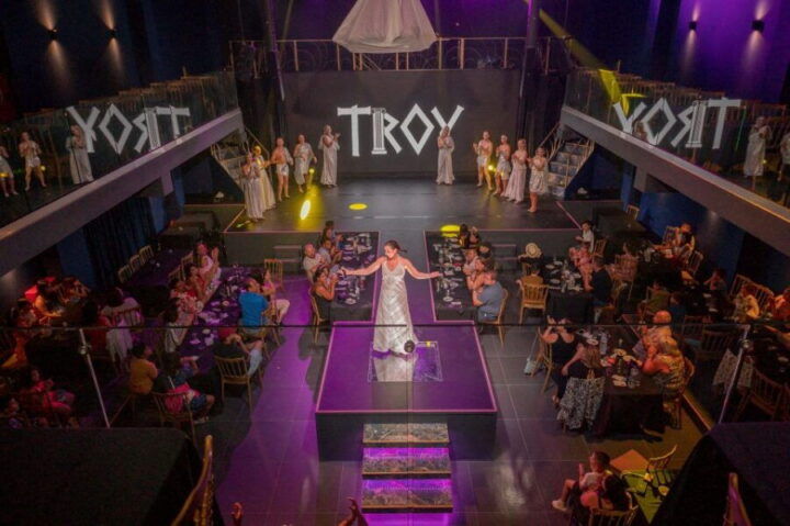 Hersonissos: Troy Dinner-Show Theatre Experience Tickets