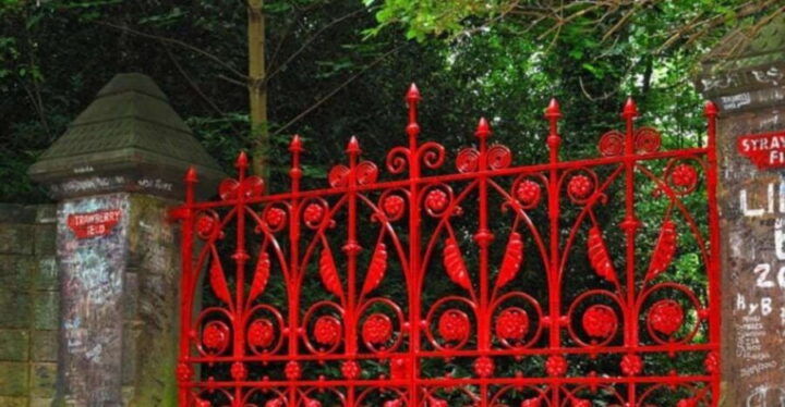 Liverpool: Beatles and Strawberry Field Digital Audio Guide