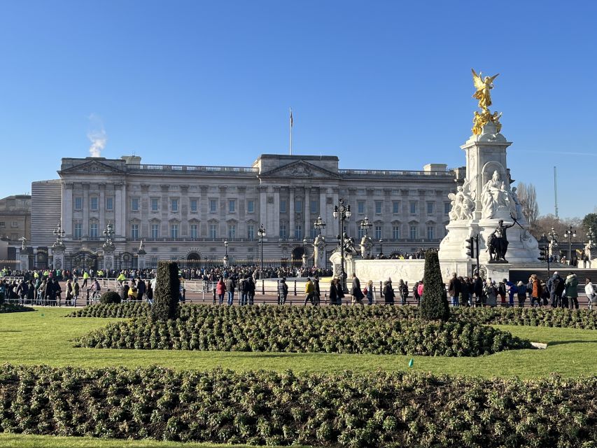 1 london royal family and changing of the guards walking tour London: Royal Family and Changing of the Guards Walking Tour