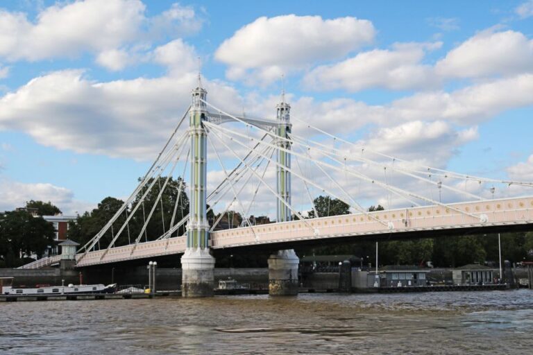 London: Westminster to Richmond River Thames Cruise