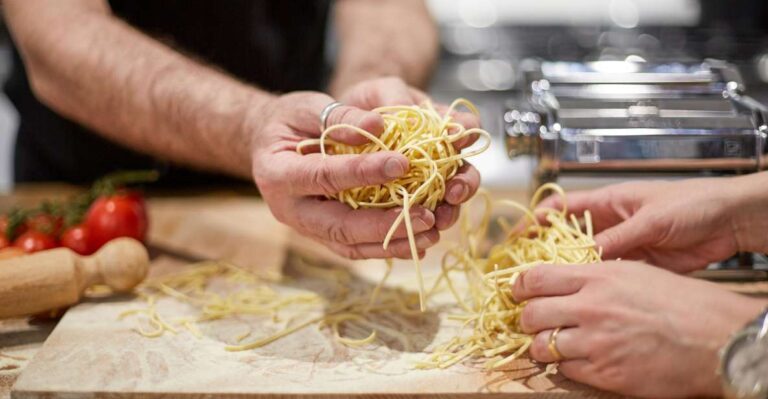 Venice: Fresh Pasta Making in Private Venetian Apartment