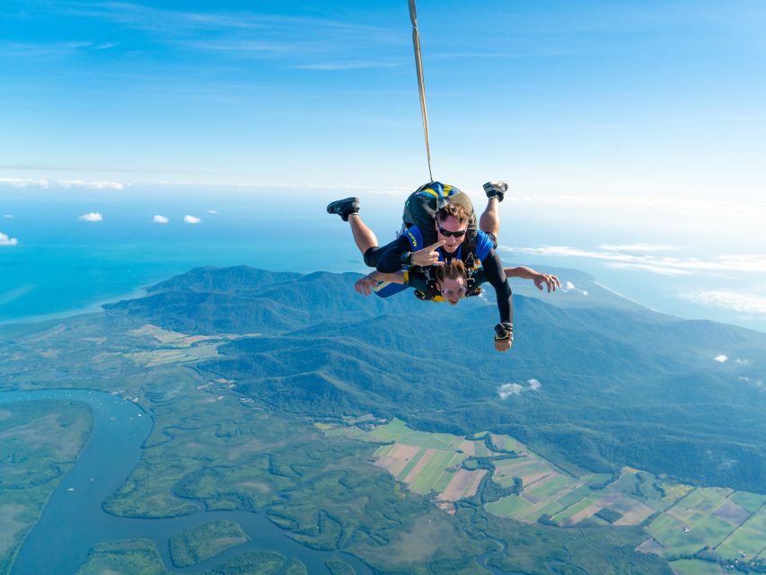 Cairns: Tandem Skydive From 15,000 Feet - Inclusions