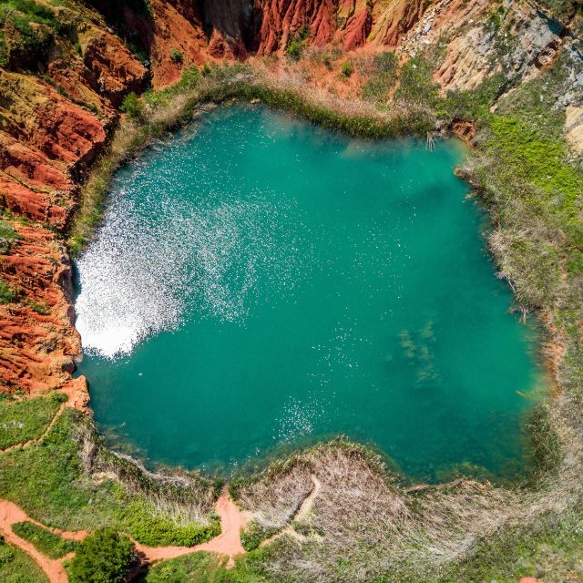 Otranto: Guided Tour of Bauxite Quarry - Language Options and Group Size