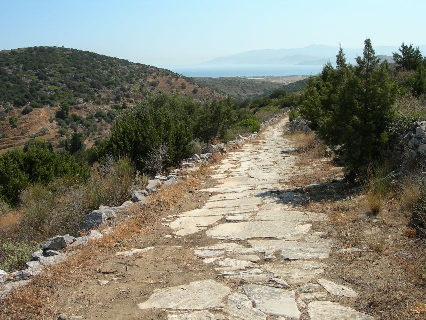 Paros: Self-Guided Audio Tour Along Old Byzantine Trail - Tour Experience