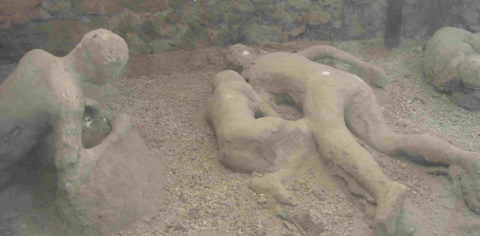 Pompeii: Happy Tour for Children - Activity Description