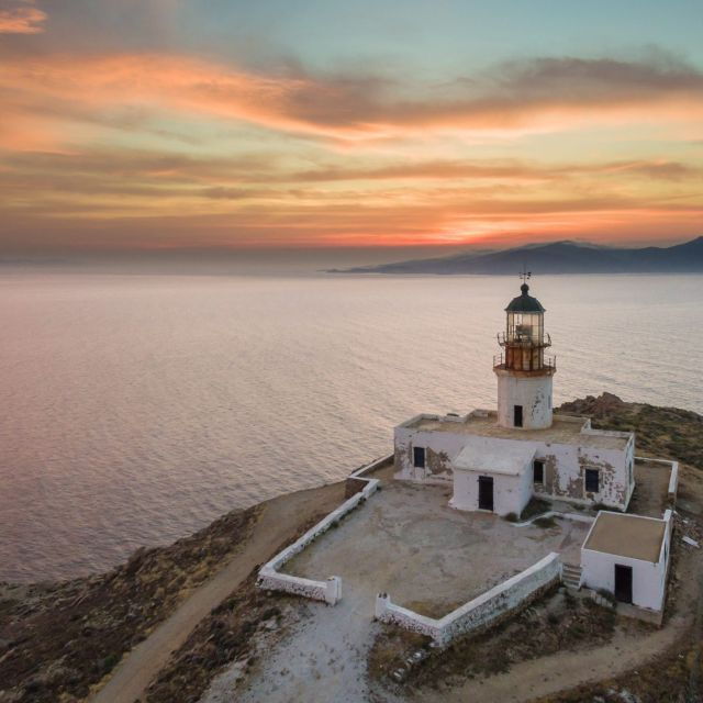 Armenistis Lighthouse Visit - Lighthouse Details