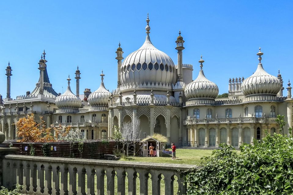 Brighton: Fun Puzzle Treasure Hunt to a Pub! - Booking Information