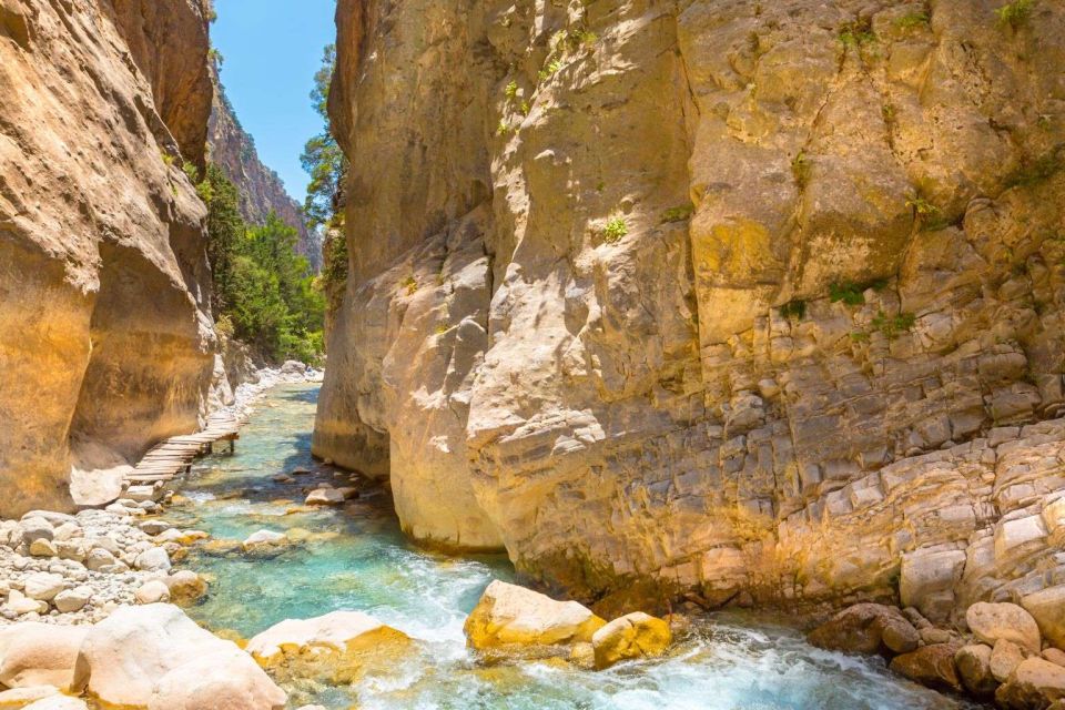 Heraklion: Samaria Gorge Guided Hiking Day Tour - Tour Highlights