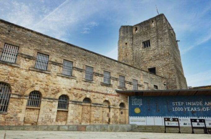 Oxford Castle and Prison: Guided Tour - Inclusions