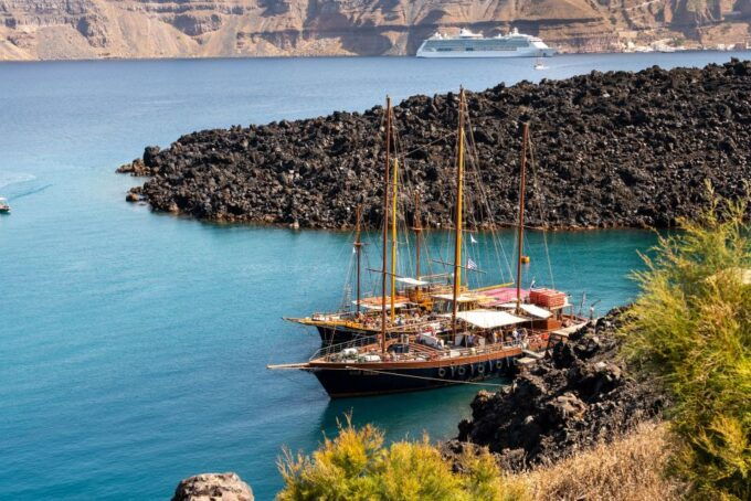 Santorini: Volcanic Islands Cruise With Hot Springs Visit - Inclusions