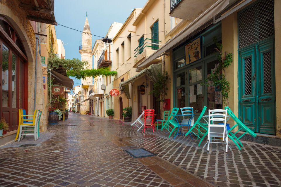 Chania: City Exploration Game and Tour - Exploring Chania Like a Local