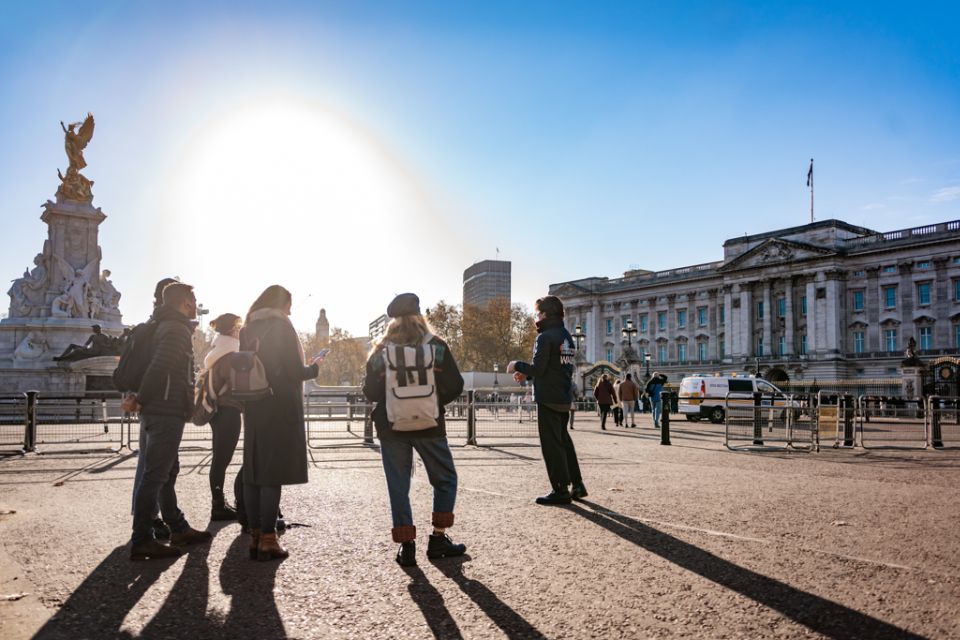 London: Best Landmarks Walking Tour - Tips