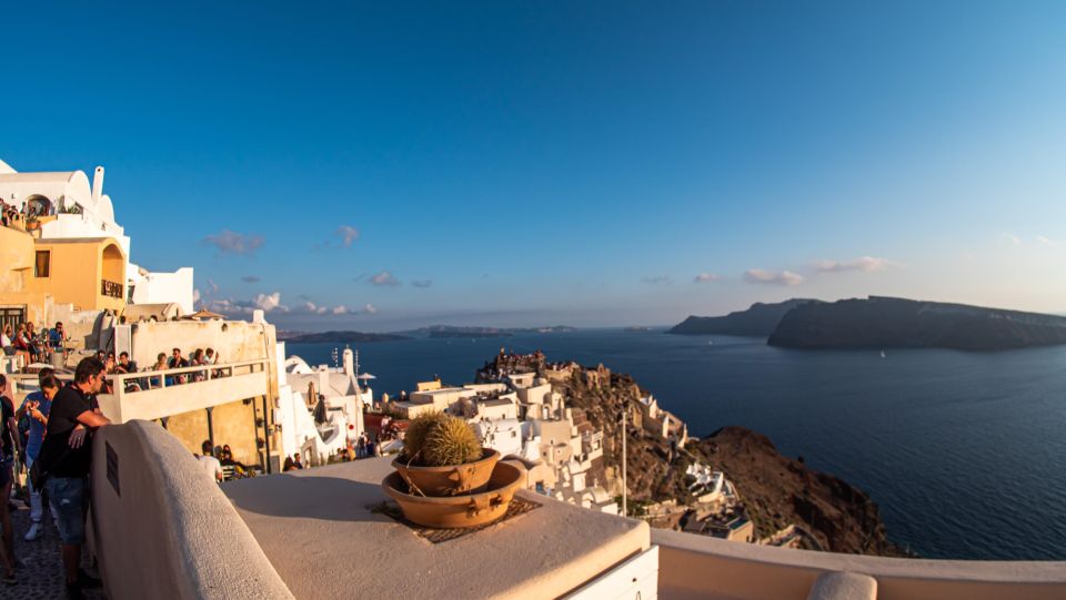 Santorini: Shore Excursion to Oia for Cruise Ship Passengers - Highlights