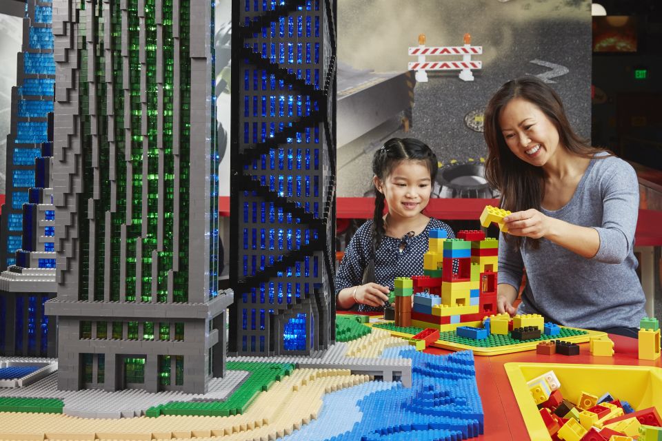 Manchester: LEGOLAND Discovery Centre Entrance Ticket - Background