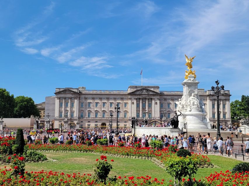 London: Royal Walking Tour and Buckingham Palace Audio Tour - Directions