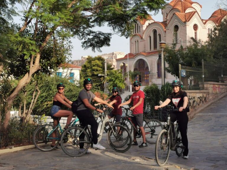 Athens: City Highlights Bike Tour