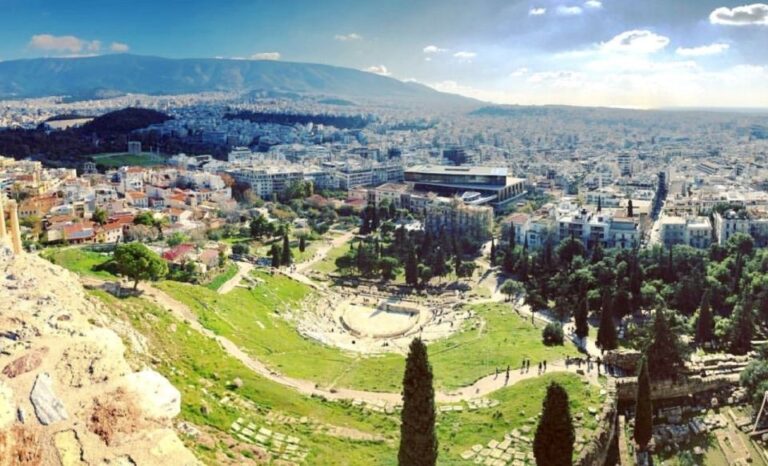 Athens: the Acropolis Walking Group Tour With a French Guide