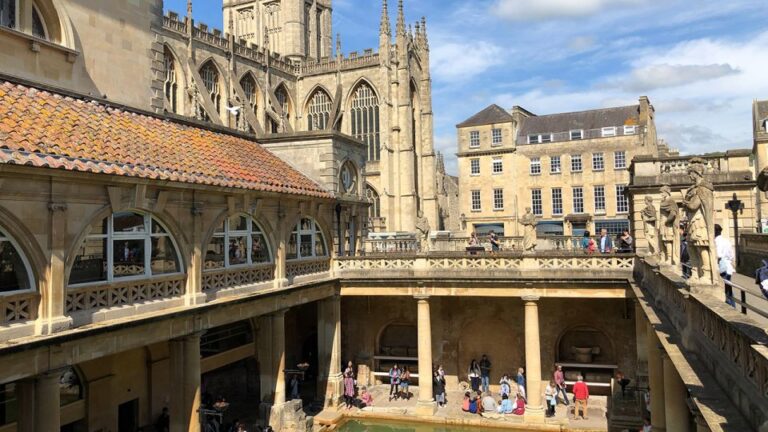 Bath: Tootbus Bath Discovery Hop-On Hop-Off Tour