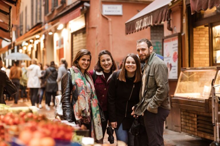 Bologna: Private and Personalised Walking Tour