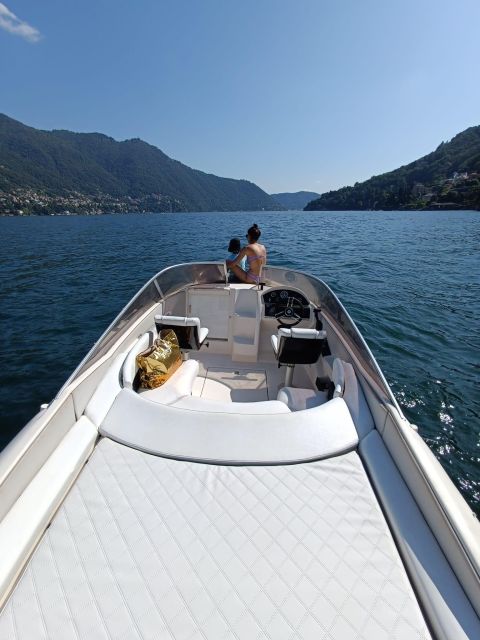 Lake Como: 1-Hour Private Boat Tour With Captain