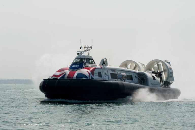 Portsmouth: Hovercraft Flight to the Isle of Wight