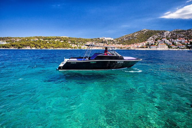 Private Transfer: Hvar Town to Split Airport by Speedboat