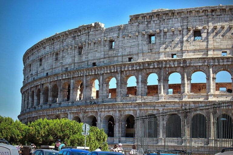 Rome: Colosseum Private Tour With Entry Experience