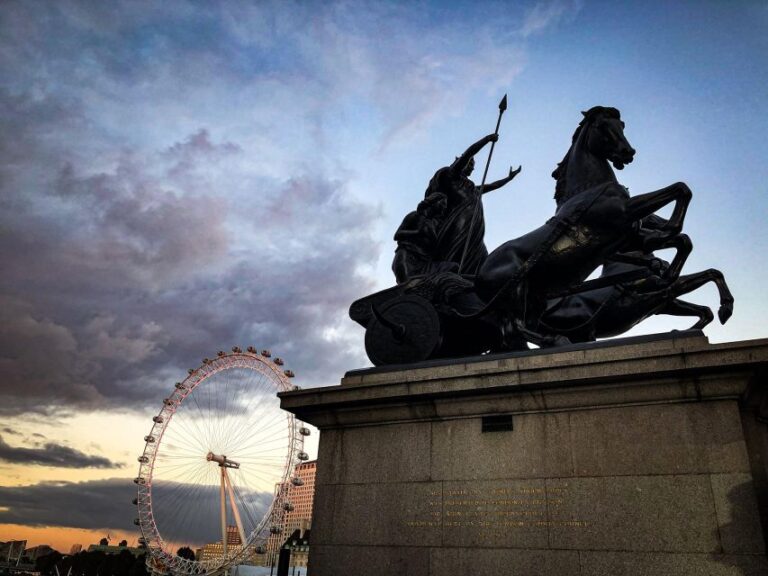 Royal London: From Saxons to Tudors & Stuarts Walking Tour