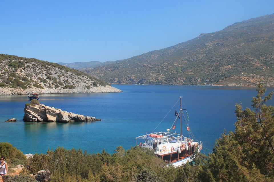 1 samos full day boat cruise with lunch Samos: Full-Day Boat Cruise With Lunch