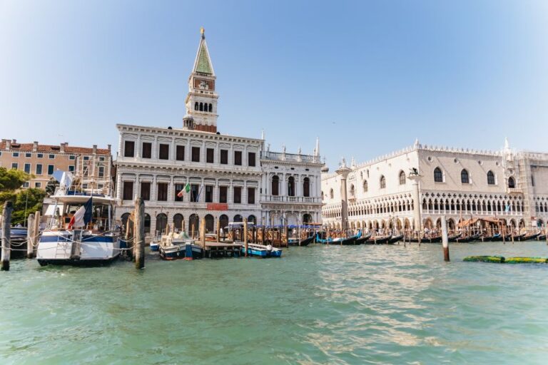 Venice Airport: Private Water Taxi Transfer To/From Venice