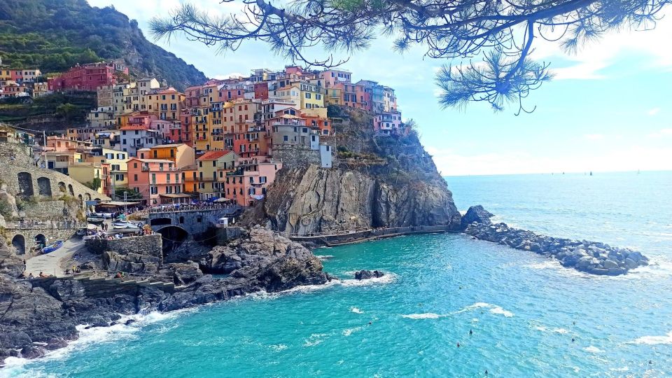 Visit Wonderland Cinque Terre in One Day - Inclusions