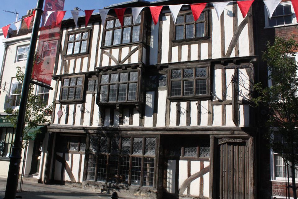 Canterbury: Quirky Self-Guided Smartphone Heritage Walks - Engage in Quirky Self-Guided Walks