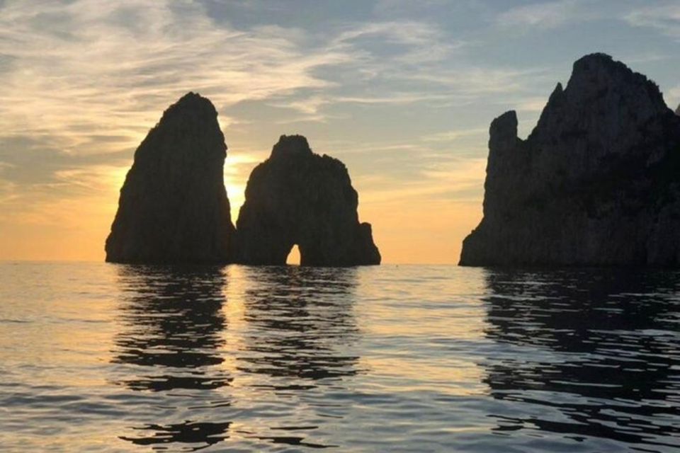 Capri Private Boat Tour at Sunset From Capri (2 Hours) - Activity Description