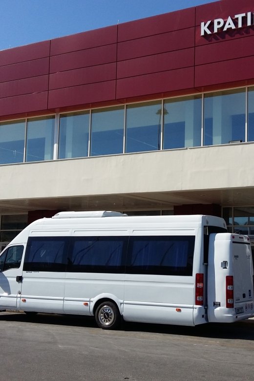 Chania Airport (Chq) To/From Chania Suburbs- Zone 5 - Vehicle Amenities