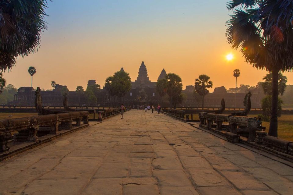 From Siem Reap: Angkor Wat Sunrise Small Group Tour - Tour Experience Highlights