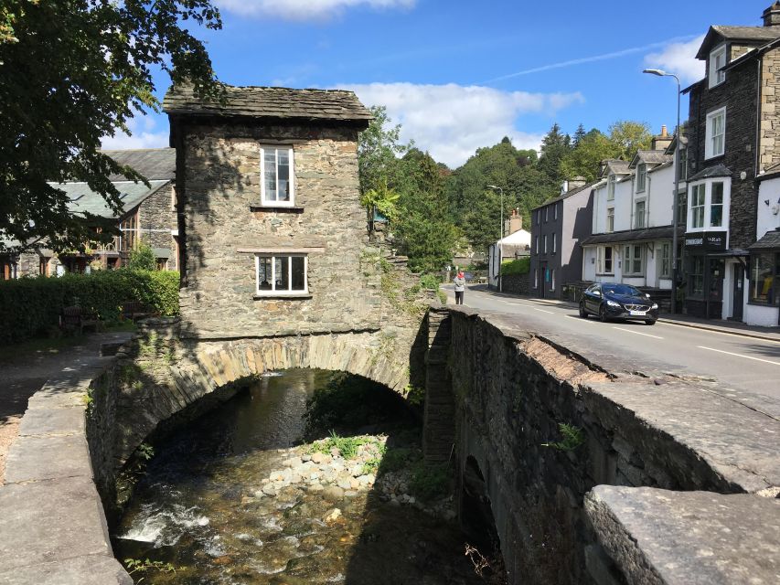 Lake District: Ancient Ambleside and Waterhead Audio Tour - Tour Experience