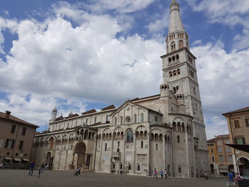 Modena Private Guided Walking Tour - Tour Details