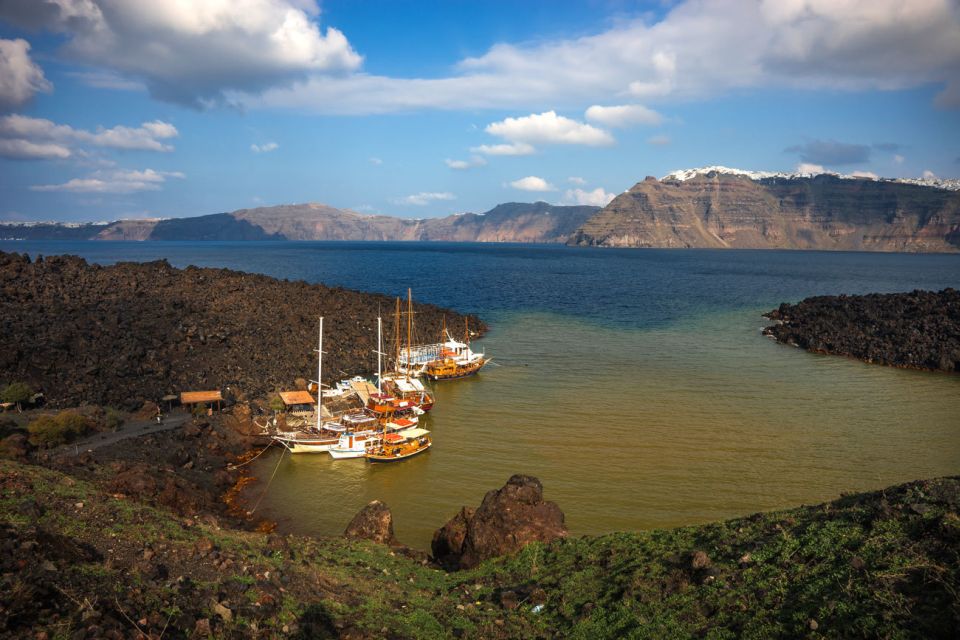 Santorini Caldera: Sunset Cruise With Dinner - Experience Highlights